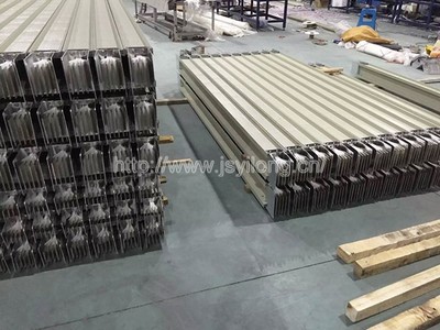 CFW高強封閉母線槽與電纜橋架 現(xiàn)代電力傳輸系統(tǒng)的關(guān)鍵組件對比分析